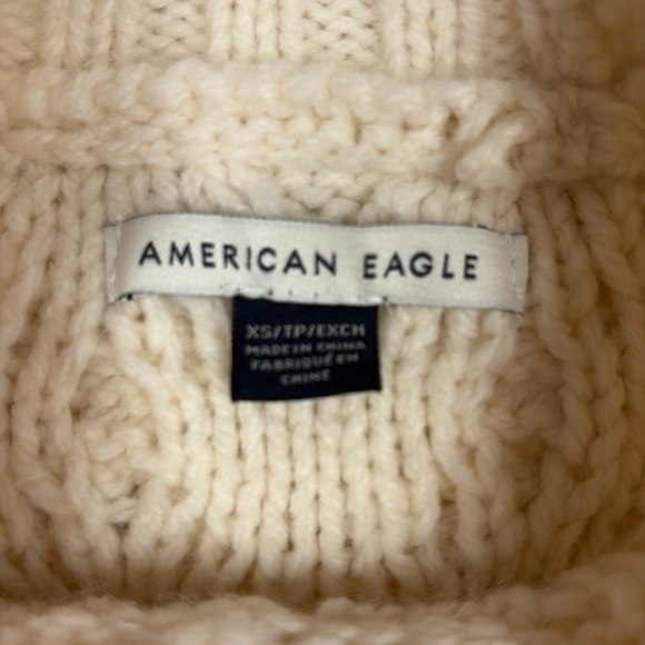 NWOT American Eagle Striped Cable Knit Crewneck Pullover Sweater Cream Navy XS - Picture 6 of 7